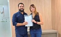 Entrega das certidões dos registros da Regularização Fundiária Urbana (REURB) de Montes Claros e Patis